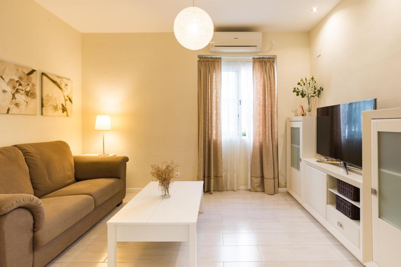 Alferez I By Ele Apartments Málaga Dış mekan fotoğraf